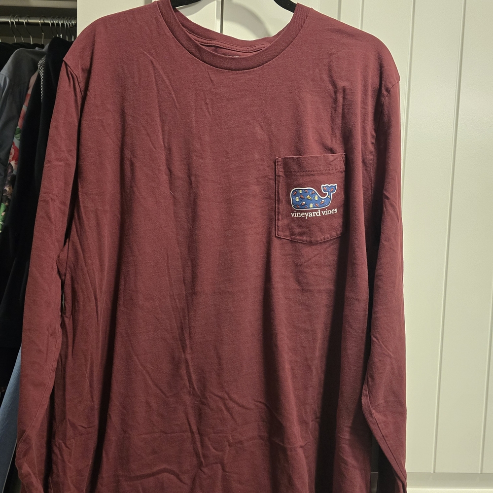 Vineyard Vines Men's Maroon Long Sleeve 2XL Pizza and Beer Shirt